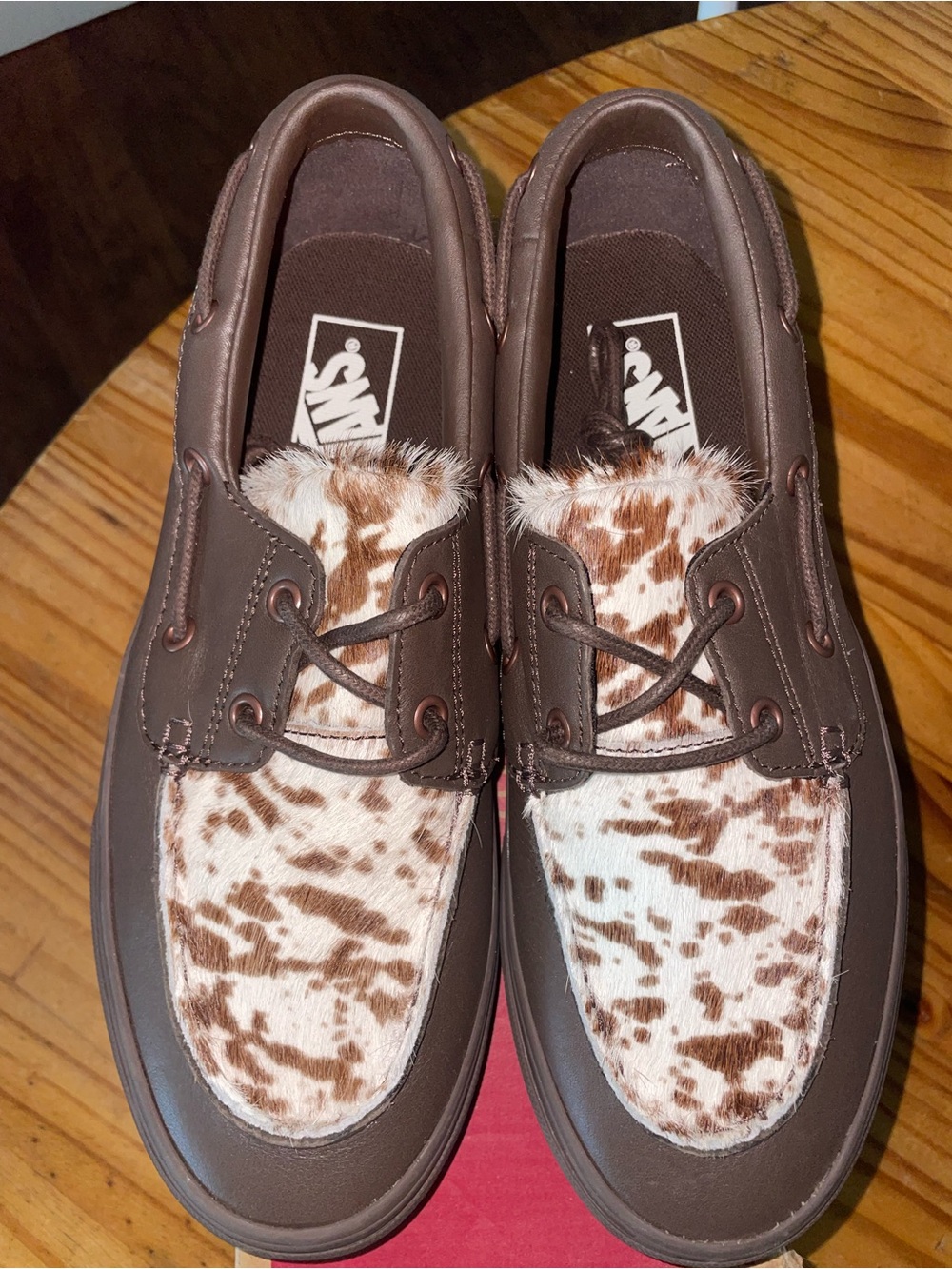 Vans 2 Eyelet Boat Shoe Pony Hair Dark Brown VN000Z96DRB Sz M 7.5/W 9 NWB - Picture 6 of 9